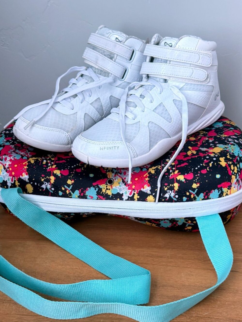 Nfinity Beast Mid Top Cheer Shoes Women’s Size 7.5 White Ankle Strap NFS-1030